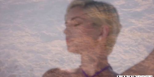 VIXEN Anonymous Sex Is Always Best On Vacation