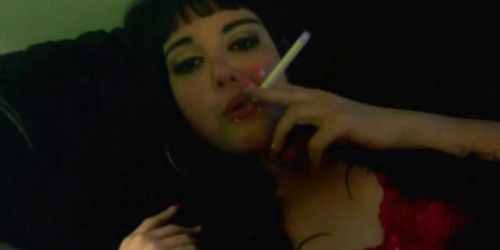 amanda more smoking - video 1