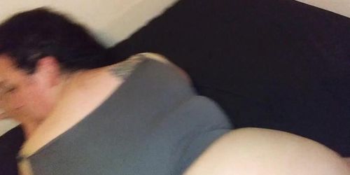 Amateur pawg slut twerks phat ass and creamy pussy on big cock