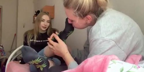 Lesbian foot worship