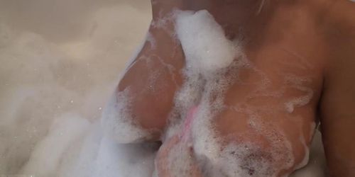 Nikki Sims Tub Vibrations Hd Porn (Sara Del Rey)