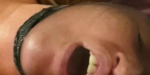 CUM NYLON FACE - UNE BONNE ÉJACULATION FACIALE POUR CETTE BELLE SALOPE QUI ADORE LE SPERME (Lena Paul)