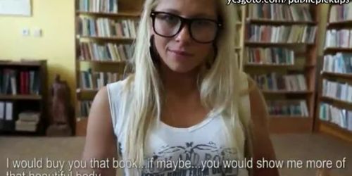 Cute amateur blonde bookworm girl anal fucked for some cash