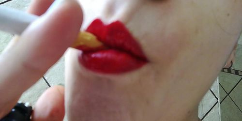 SUPER CLOSE UP RED LIPS SMOKING