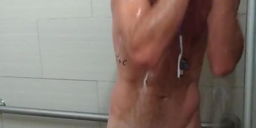 Makin' Faces, Campground Shower...(No wank, No Cum)