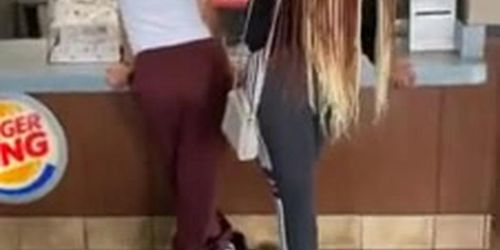 Nice teen ass at burger king (Candid)