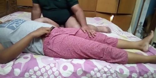 Hot Indian Wife Massaged by Stranger while Husband Shoots Video