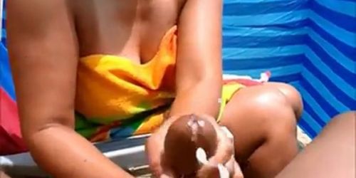 Beach Handjobs and blowjobs - video 1