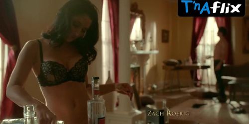 Alex Mauriello Underwear Scene  in The Vampire Diaries