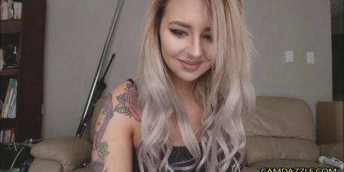 CAMDAZZLE - My Big Ass Beautiful Girl Caught On Tape