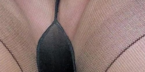 masterbating in my pantyhose