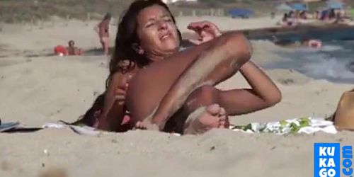 Nude Beach - Hard Nipple Mature