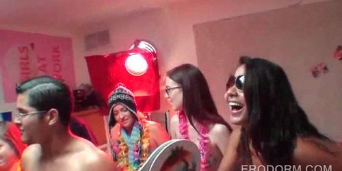 Hot chicks get naked at dorm room sex party