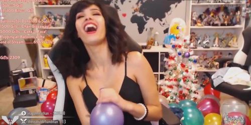 Twitch Girl Flashing Tits Nipslips On Stream Set 6