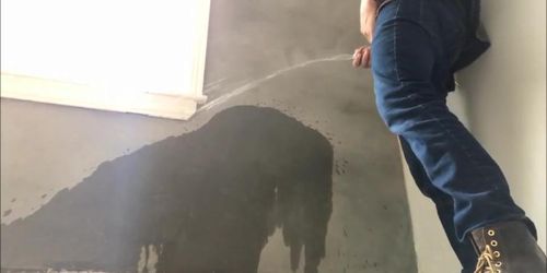 TIRE PISS AND WALL PISS