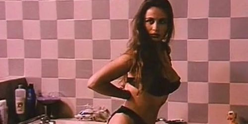 Emmanuelle Beart Underwear Scene  in L' Enfer