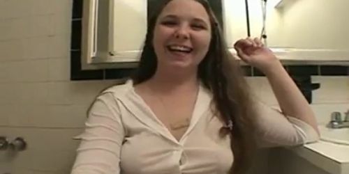 Heidi is having fun in cock sucking part2