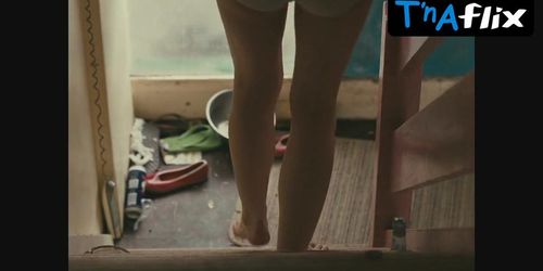 Katie Jarvis Underwear Scene  in Fish Tank