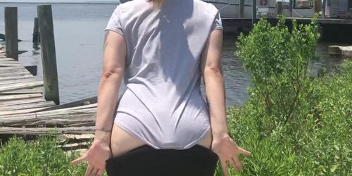 WildRiena Flashing Ass Near Pier - MILF Public Ass Flash - Spreading Ass Cheeks Near Boats