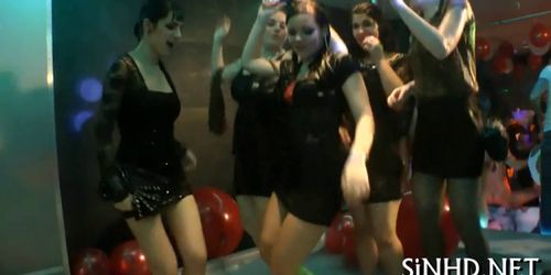 Massive pussies and titss delight - video 18