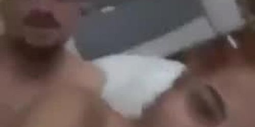 Konu porn video – t&uuml;rk swinger canl? yay?nda siki?iyor. (konu?mal?)