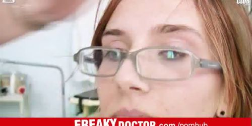 Kinky gynecologist looks inside skinny Jane pussy