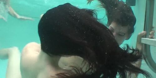 Underwater Lesbian Sex Strapon - pool lesbians - Tnaflix.com