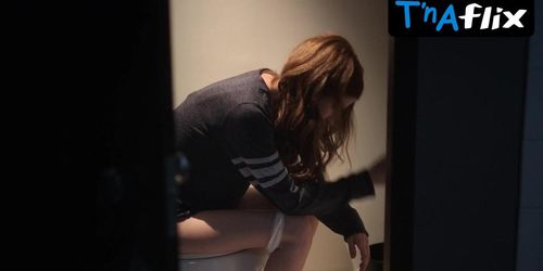 Anna Kendrick Sexy Scene  in Dummy