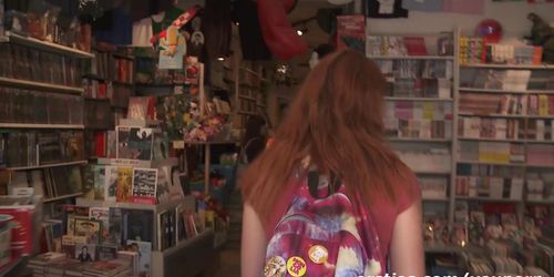 A risky Summer Day! Flashing and fingering in public. (Amarna Miller)