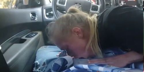 HOMEMADE AMATEUR BLOND SLUT SUCKING BBC IN CAR