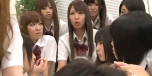 japanese group o f the schoolgirls fuck in the classrom 02