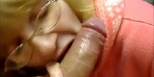 Blowjob Buddy gets Cum in her Mouth - video 2