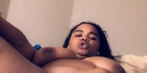 LEGS SHAKING ORGASM 