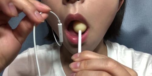 asmr licking chupa chaps (amateur )