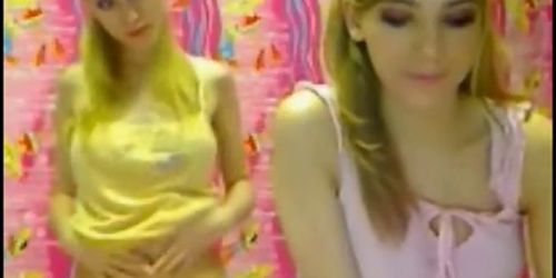 Beautiful Webcam Teen Model Show Pussy Part 1 - video 24