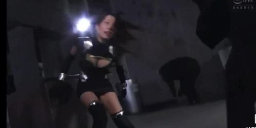 Sexy Superheroine Headscissor Neckbreak (1)