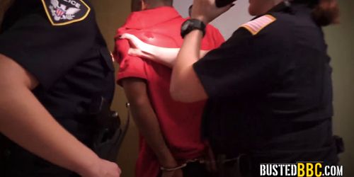 Homeboy is caught trespassing private property by milf cops