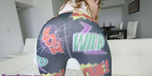 Bubble ass teen does anal