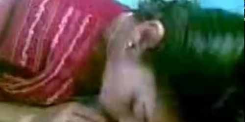 Amateur Desi wife sucking  fucking