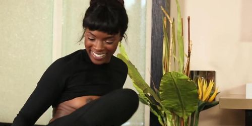 Nuru Massage Cumswapping Babes (Xander Corvus, Ana Foxxx, Kate England)
