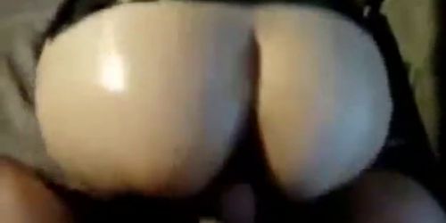 Girlfriend with sexy ass gets doggystyled (Bootylicious )