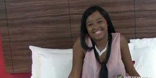 Black Bimbo Riding Cock (Bootylicious )