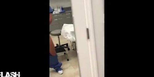 500px x 250px - Nurse Flashing at Work in Hospital - Tnaflix.com