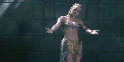 Renee O'Connor Sexy Scene  in Xena: Warrior Princess