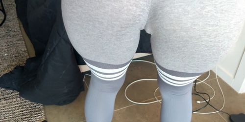 Cumming in my Panties and Yoga Pants and Pull them up before Gym - video 1