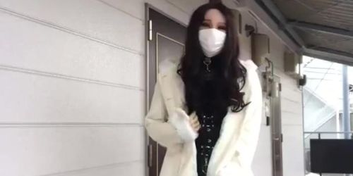 Female mask masturbation outside public