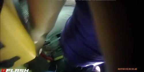 touche bite dans le bus 2