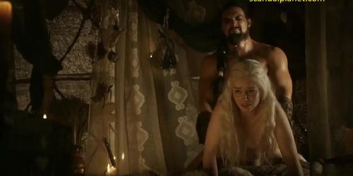 Emilia Clarke Nude Sex Scene In Game of Thrones Series ScandalPlanetCom
