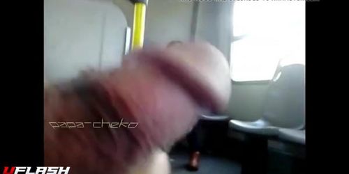 En el bus1