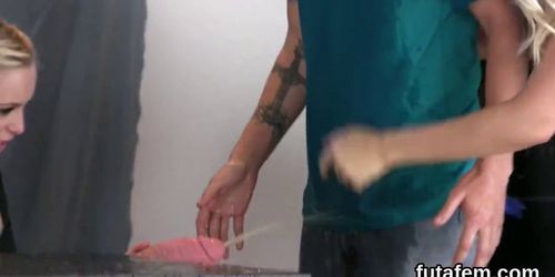 Kittens shag men asshole with oversized belt cocks and blast charge